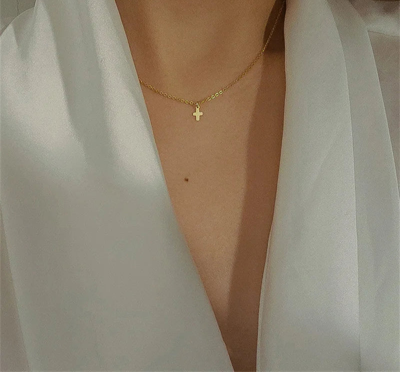 14K Gold Filled Tiny Cross Pendant Necklace