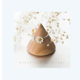 Vintage Daisy Flower Ring – Adjustable Romantic Floral Jewelry