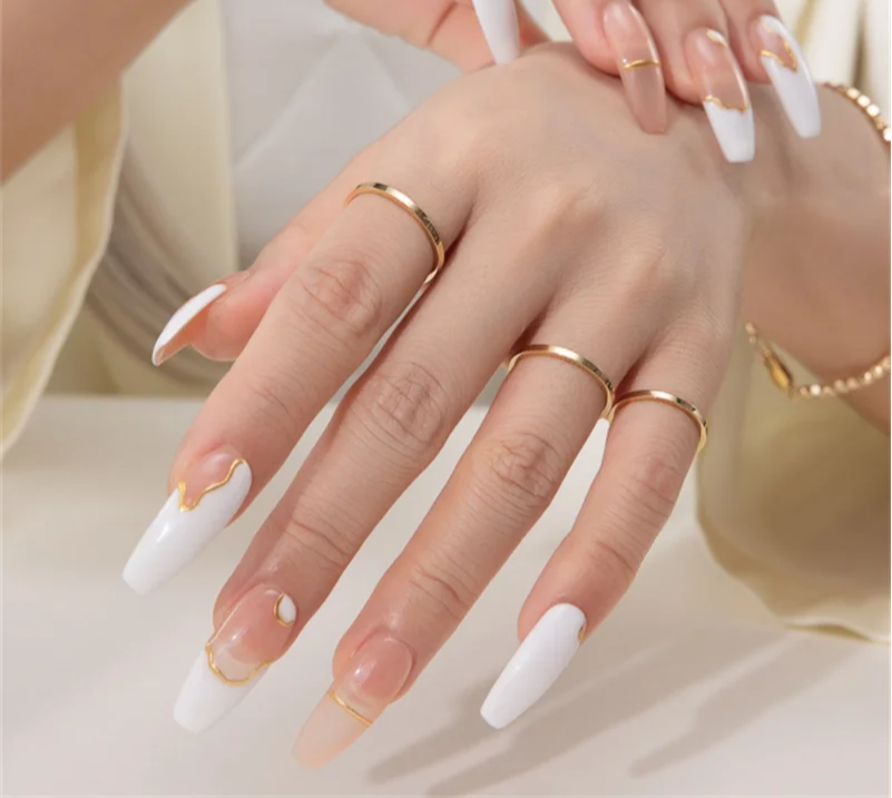 14K Gold Filled Flat Band Ring – Minimalist & Tarnish-Resistant Jewelry