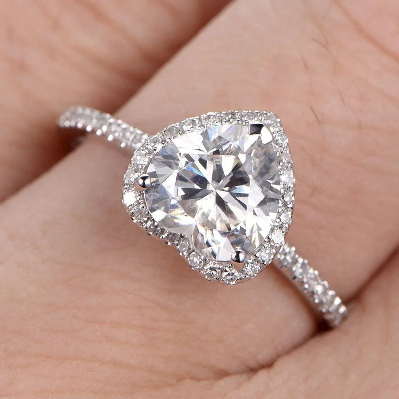 Elegant Silver Heart Ring – White Zircon